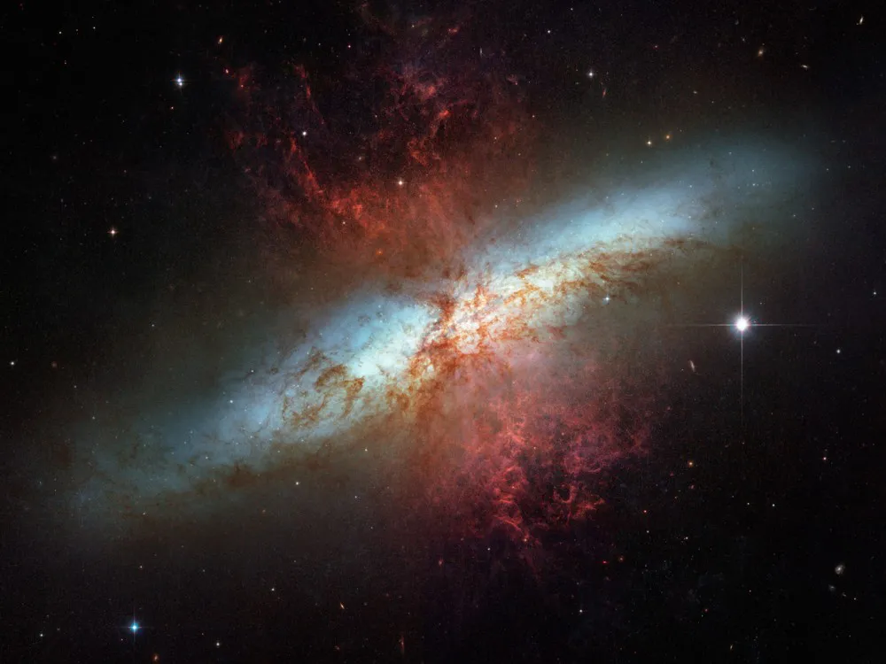 Cigar Galaxy or Messier 82 (Photo: NASA)