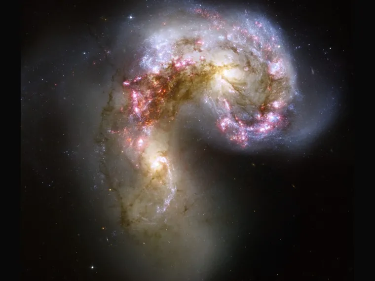 Galaxies Antenna