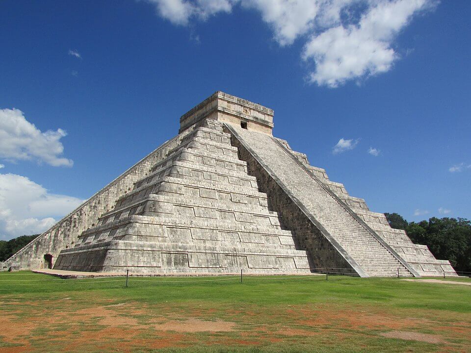 maya-pyramid