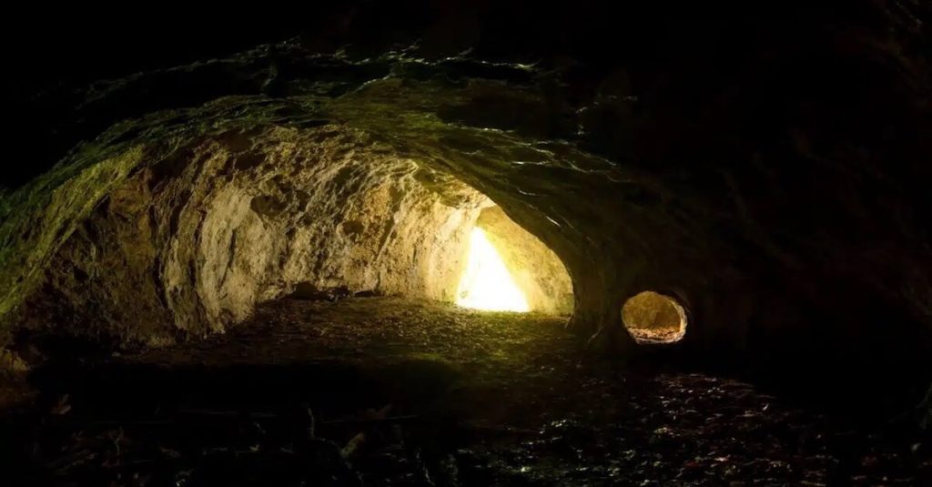 Tunel-Wielki-cave